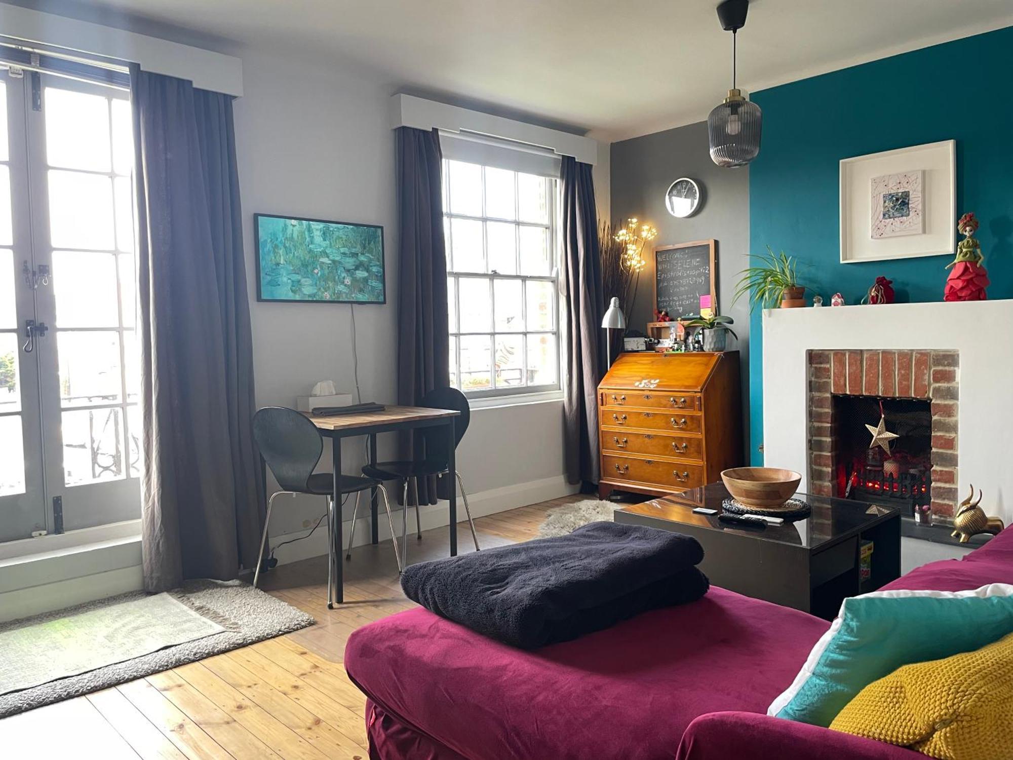 The Gem - Character Flat With Parking Apartment