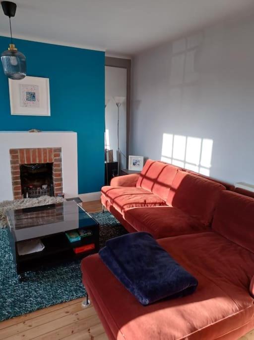 The Gem - Character Flat With Parking Apartment